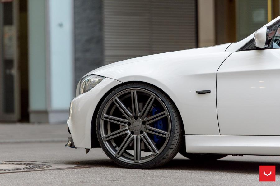  BMW 3-Series Touring on Vossen Wheels (CV4) 2016 года  (фото 17 из 26)